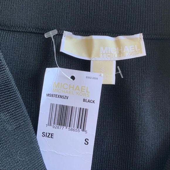 Michael Kors Black Mini Skirt with Ruffle Trim - Picture 3 of 11